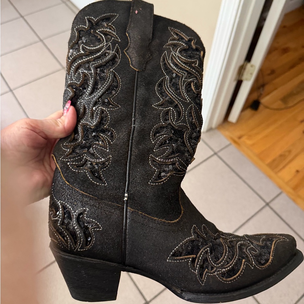Women’s Corral Brown leather suede sequined boots size 8.5 $100